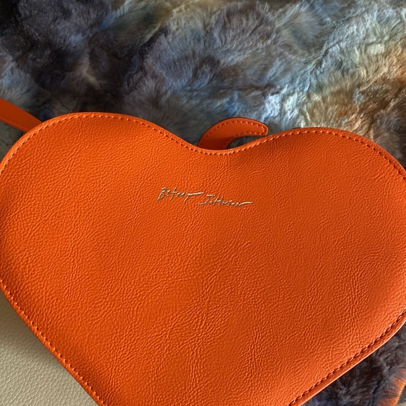 🎃Betsy Johnson Heart Shaped Pumpkin 🎃 Face Crossbody Handbag - NWT Fall & Fun - Picture 16 of 16